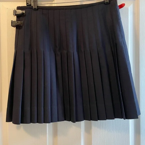 La Fetiche Navy Blue Pleated schoolgirl Skirt Medium - Picture 6 of 7